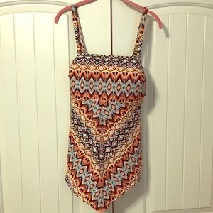 Cacique size 18 swim top
